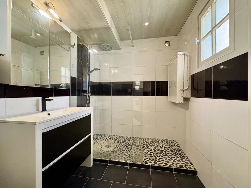 Maison - 84 m² - 4 pièces