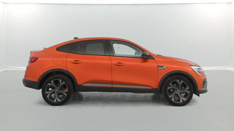 Renault Arkana E-Tech 145 R.S. Line 5p