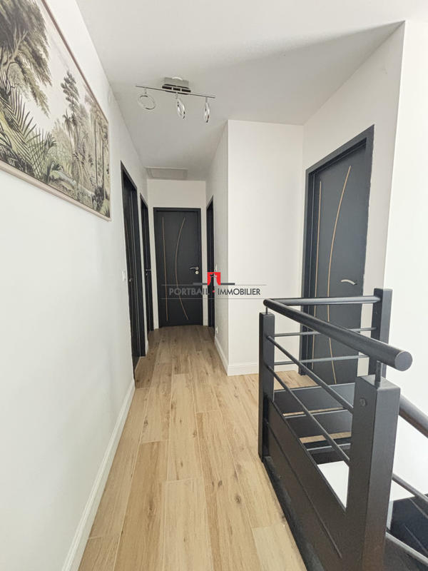 Maison contemporaine - 152 m² - 6 pièces