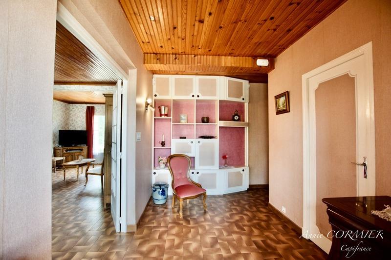 Maison - 158 m² - 7 pièces