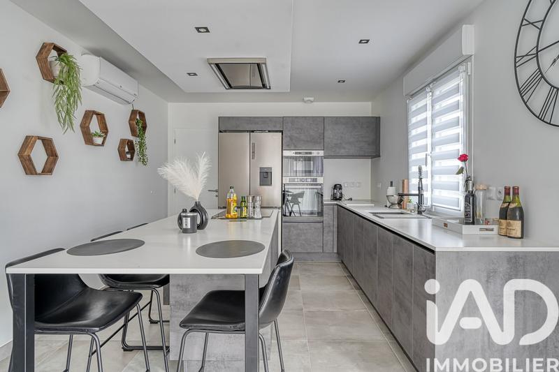 Maison - 132 m² - 6 pièces