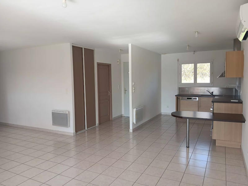 Maison - 93 m² - 4 pièces