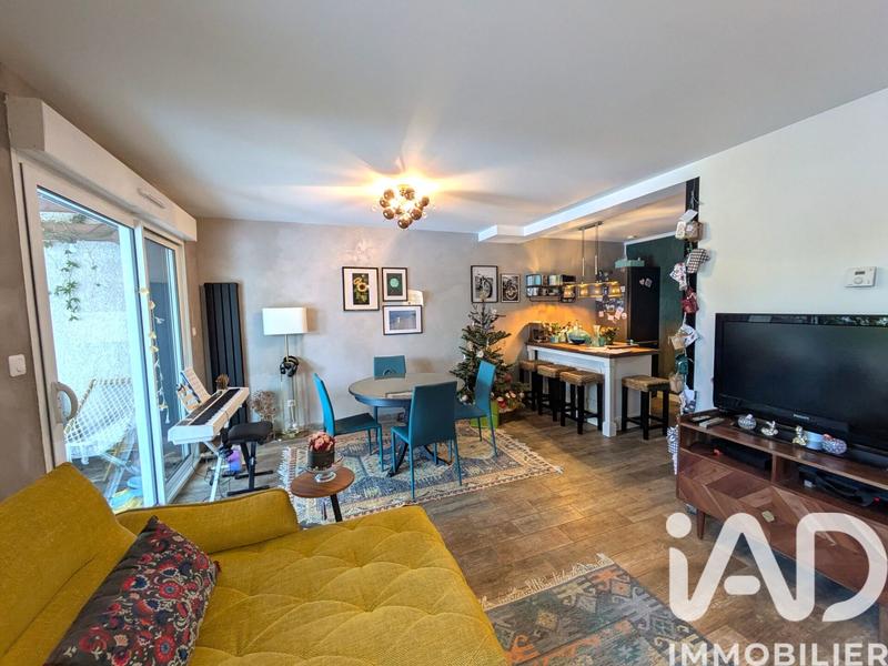 Maison - 86 m² - 5 pièces