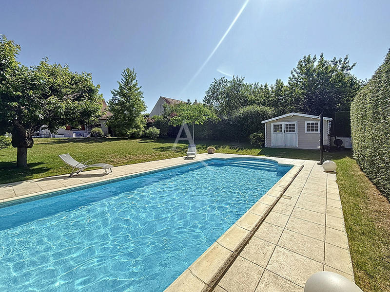 Maison - 140 m² - 7 pièces