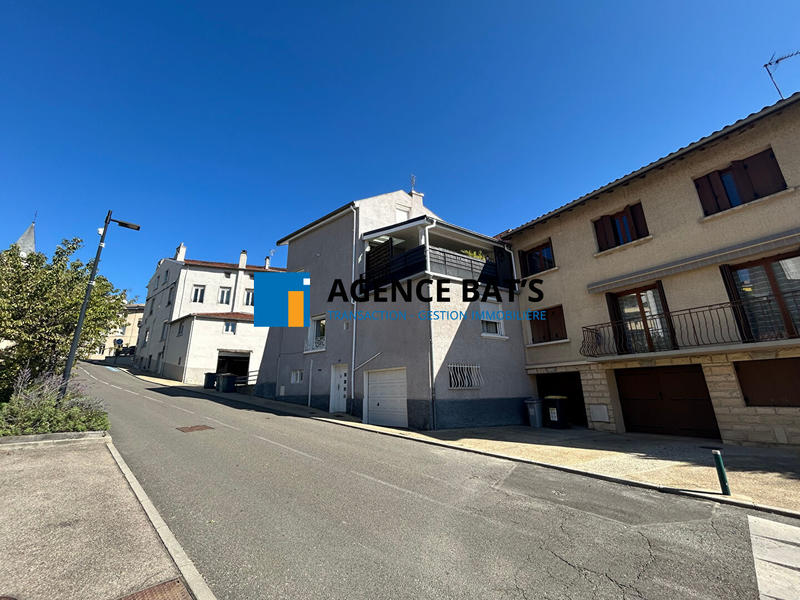 Maison - 141 m² - 5 pièces