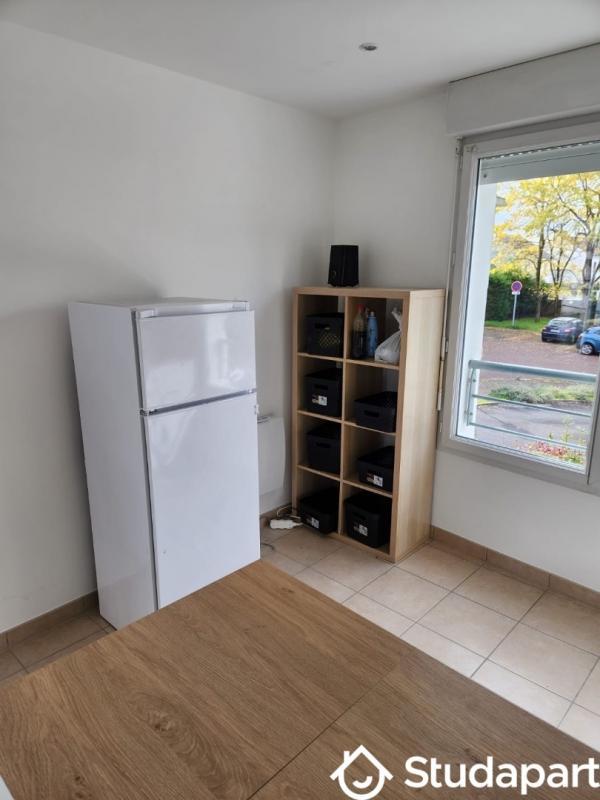 Chambre - 9 m² - 1 pièce