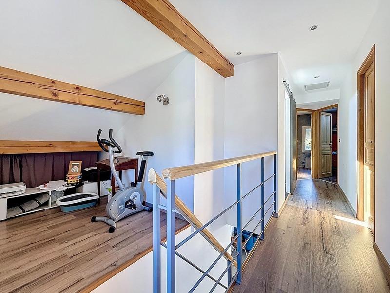 Maison - 104 m² - 5 pièces