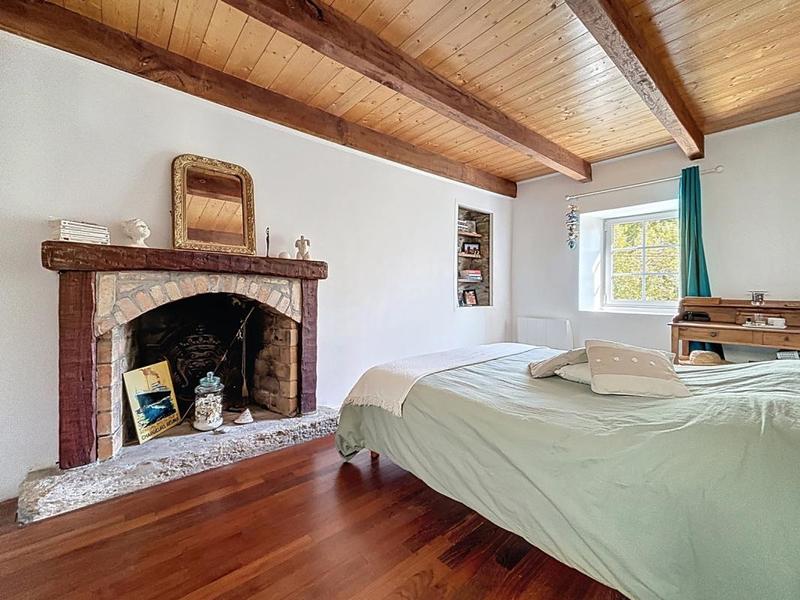 Maison - 160 m² - 7 pièces