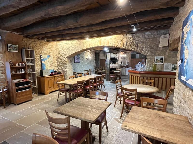 Fonds de commerce - 1 100 m²