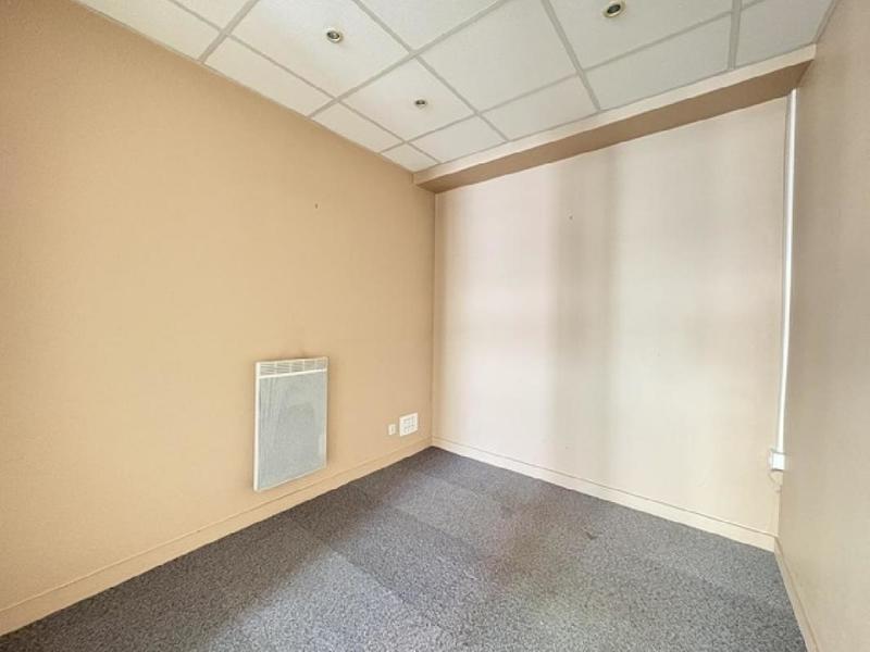 Bureau - 40 m² - 2 pièces