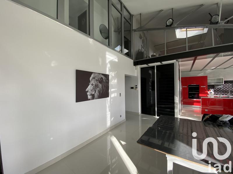 Maison - 239 m² - 7 pièces