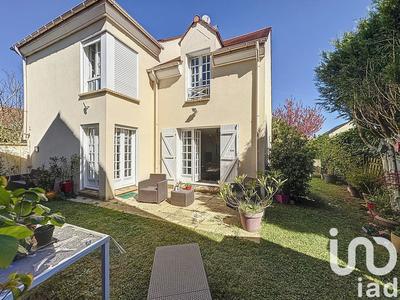 Maison - 160 m² - 5 pièces