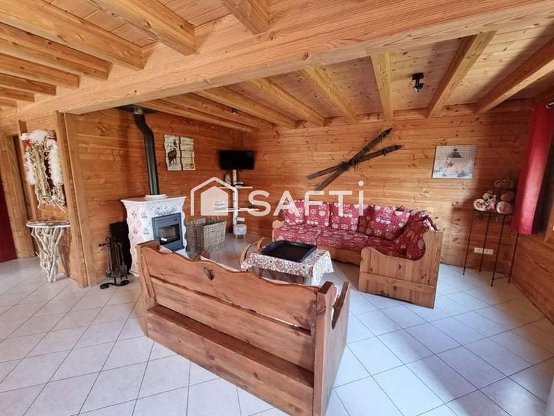 Maison - 293 m² - 9 pièces