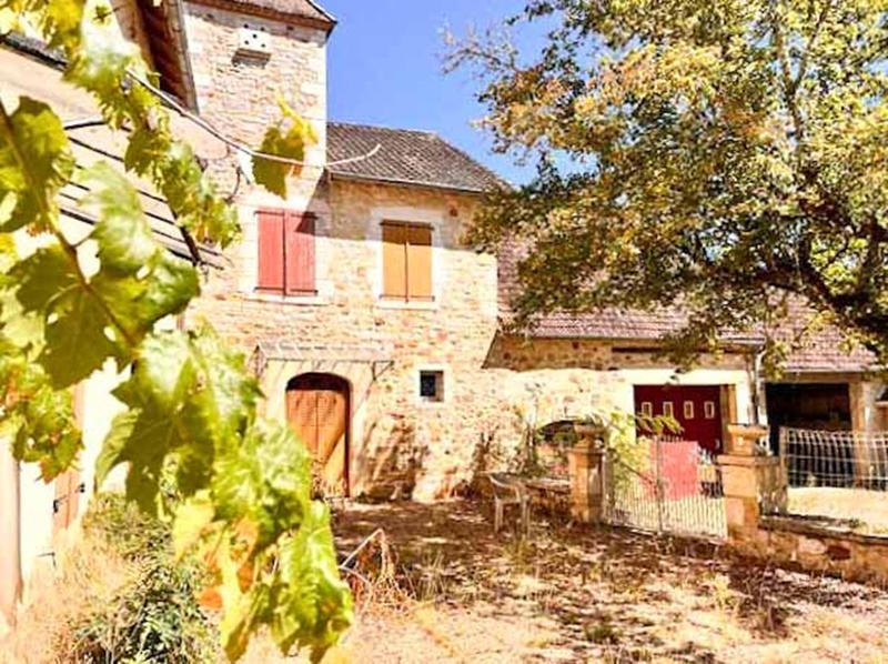 Maison - 293 m² - 14 pièces