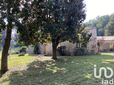 Maison - 437 m² - 8 pièces