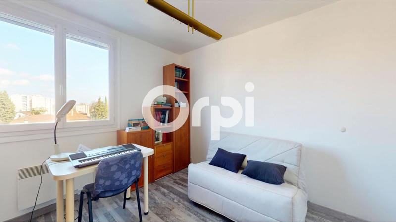 Appartement - 98 m² - 3 pièces