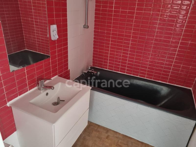 Appartement - 79 m² - 4 pièces