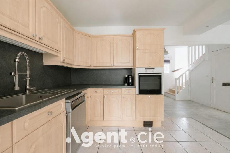 Maison - 125 m² - 6 pièces