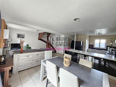 Villa - 96 m² - 5 pièces