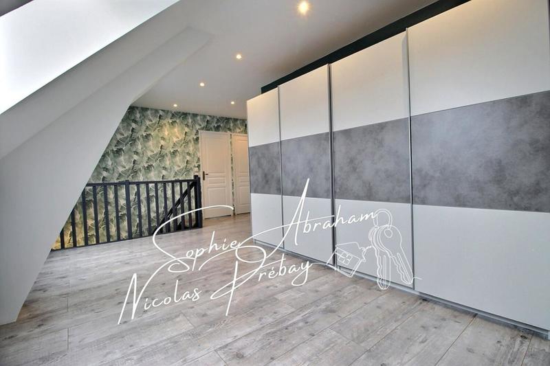 Maison - 141 m² - 6 pièces