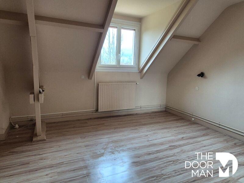 Maison - 294 m² - 8 pièces