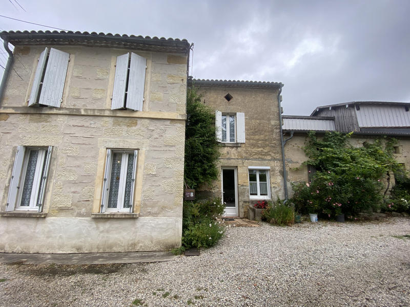 Maison - 161 m² - 6 pièces