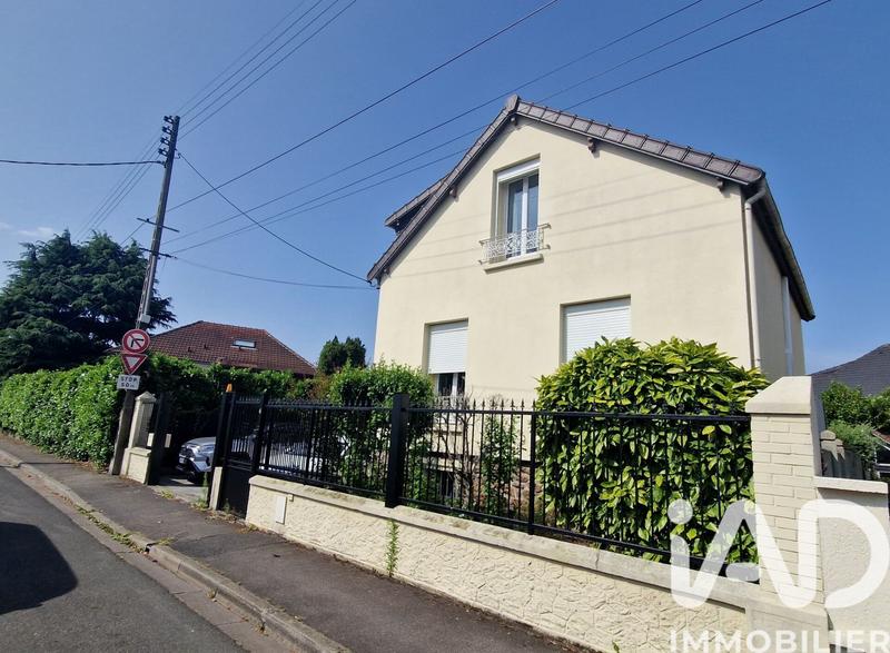 Maison - 92 m² - 4 pièces