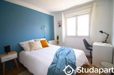 Chambre - 10 m² - 1 pièce