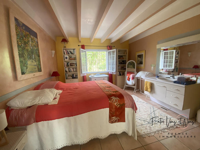 Maison traditionnelle - 176 m² - 4 pièces