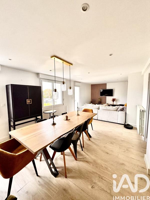 Maison de ville - 200 m² - 8 pièces