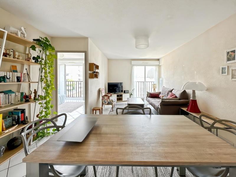 Appartement - 66 m² - 3 pièces