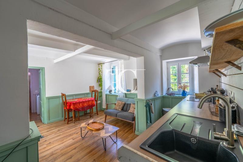 Maison - 104 m² - 5 pièces