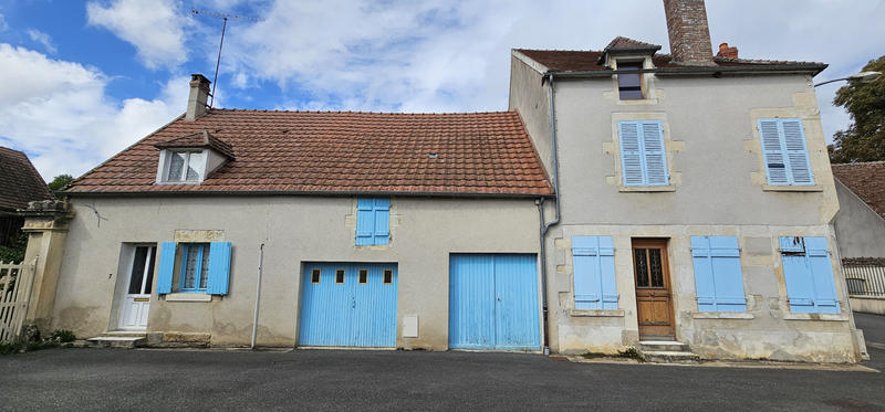 Maison - 157 m² - 12 pièces