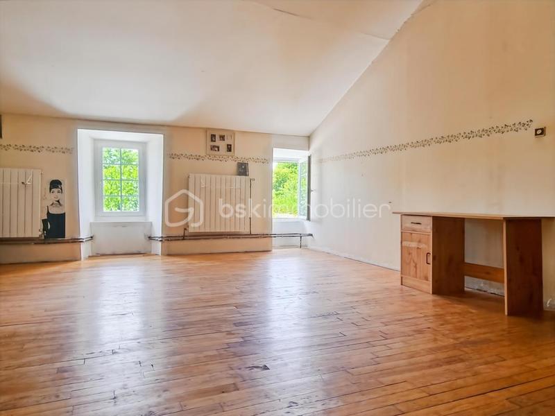 Longère - 199 m² - 6 pièces