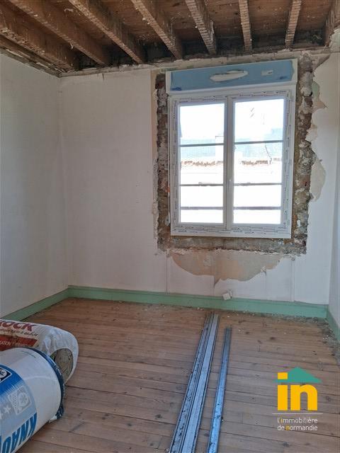 Appartement - 122 m² - 8 pièces