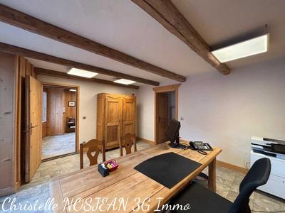 Local commercial - 67 m² - 3 pièces