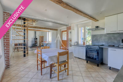 Maison - 64 m² - 4 pièces