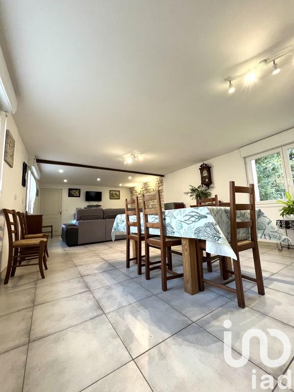 Maison - 90 m² - 5 pièces