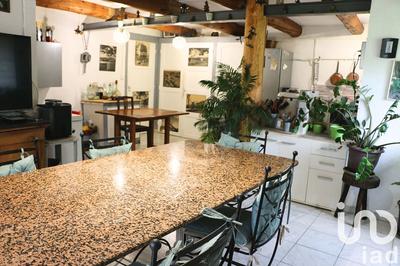 Maison - 180 m² - 6 pièces