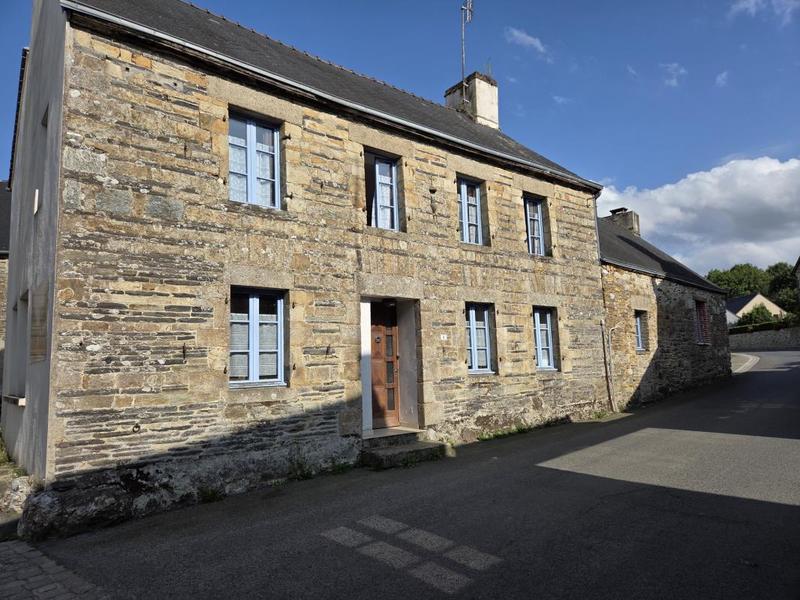 Maison en pierre - 151 m² - 5 pièces