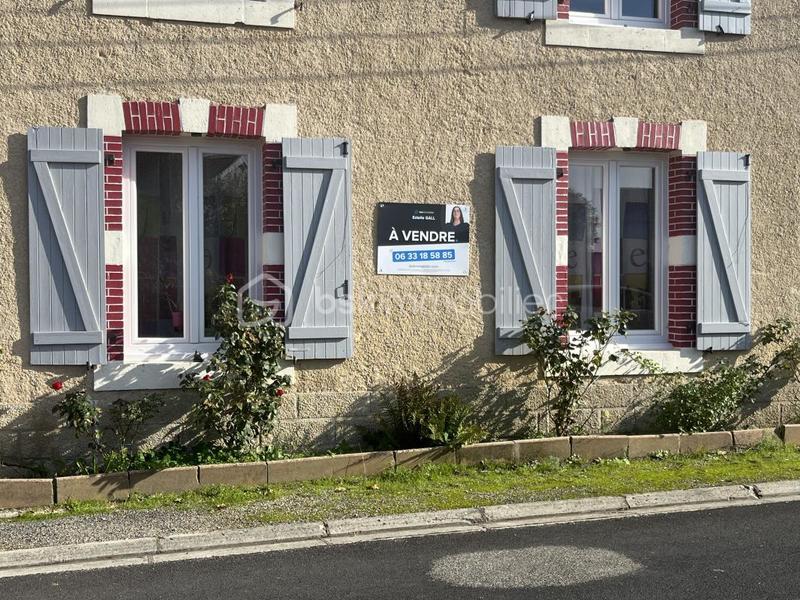 Maison - 203 m² - 6 pièces