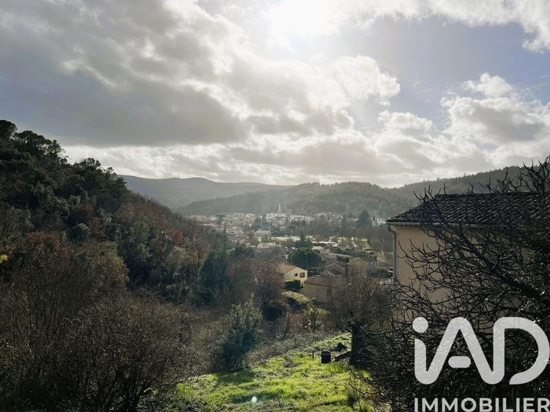 Maison - 115 m² - 6 pièces