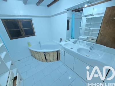 Maison - 161 m² - 5 pièces