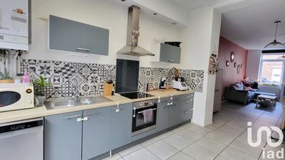 Maison - 88 m² - 4 pièces