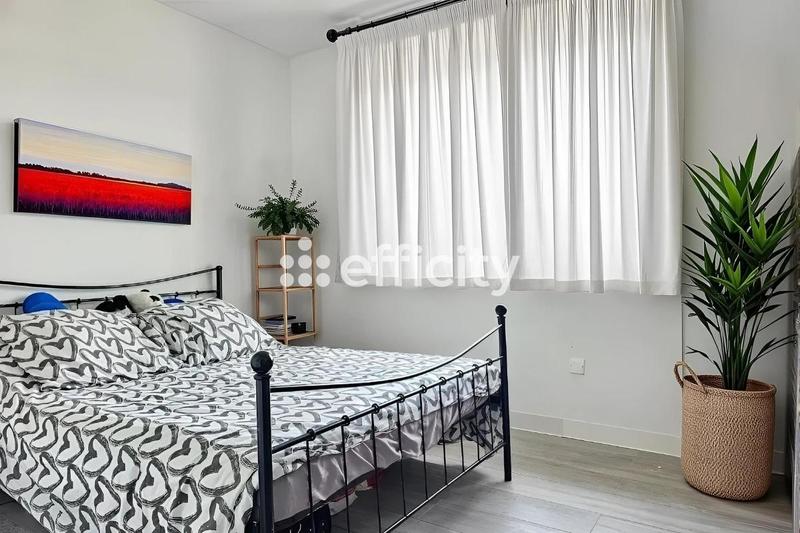 Maison - 94 m² - 4 pièces