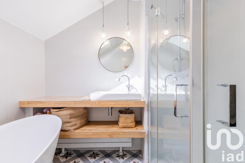 Maison - 149 m² - 7 pièces