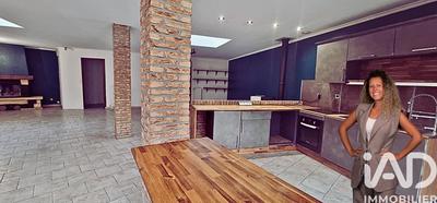 Maison - 190 m² - 5 pièces