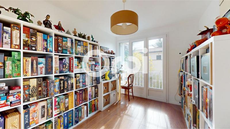 Appartement - 92 m² - 4 pièces