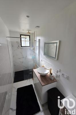 Maison - 122 m² - 7 pièces