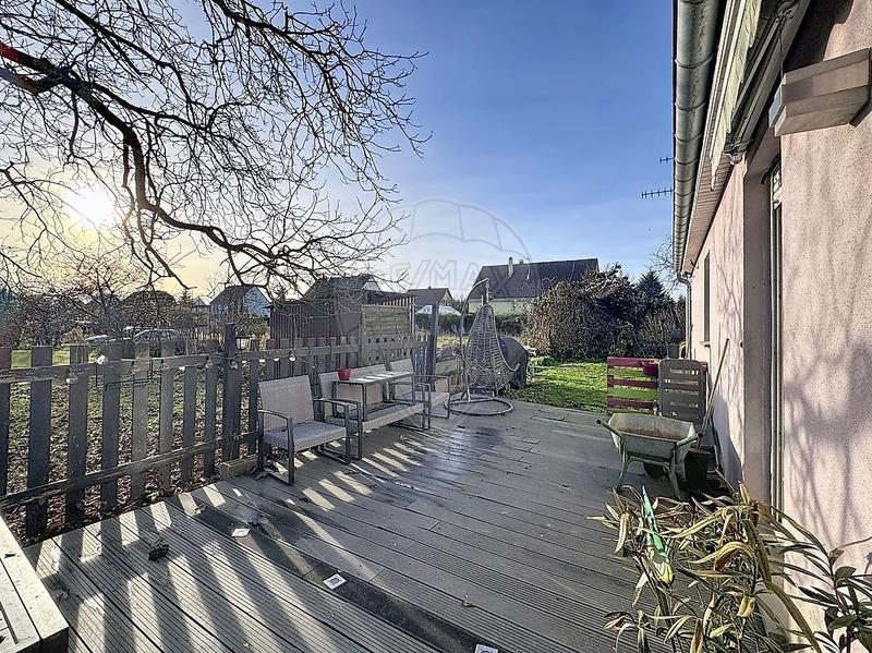 Maison - 106 m² - 6 pièces